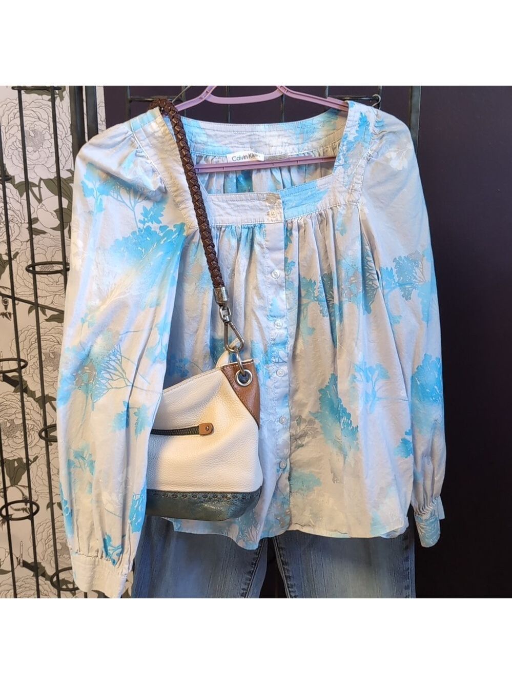 Calvin Klein Watercolor Peasant Top - Picture 2 of 9
